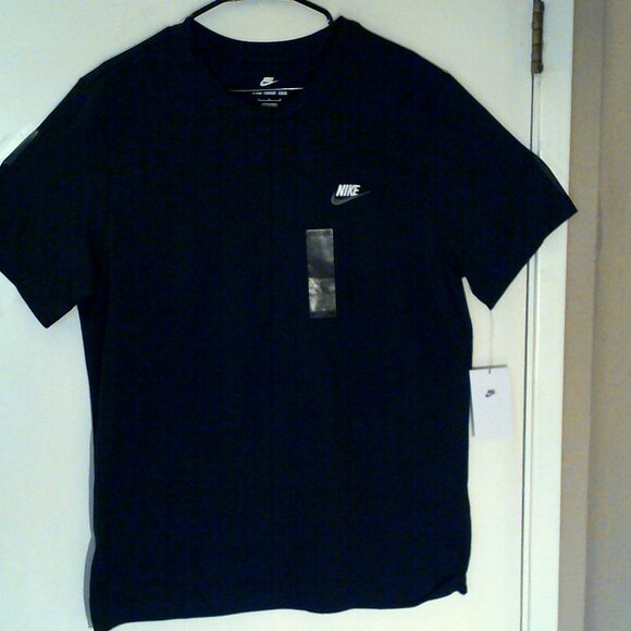 NEW NIKE SPORTSWEAR "Club Embroidered 2 Tee" MEN'S BLACK T-SHIRT LARGE AR4997-01 - Picture 7 of 7